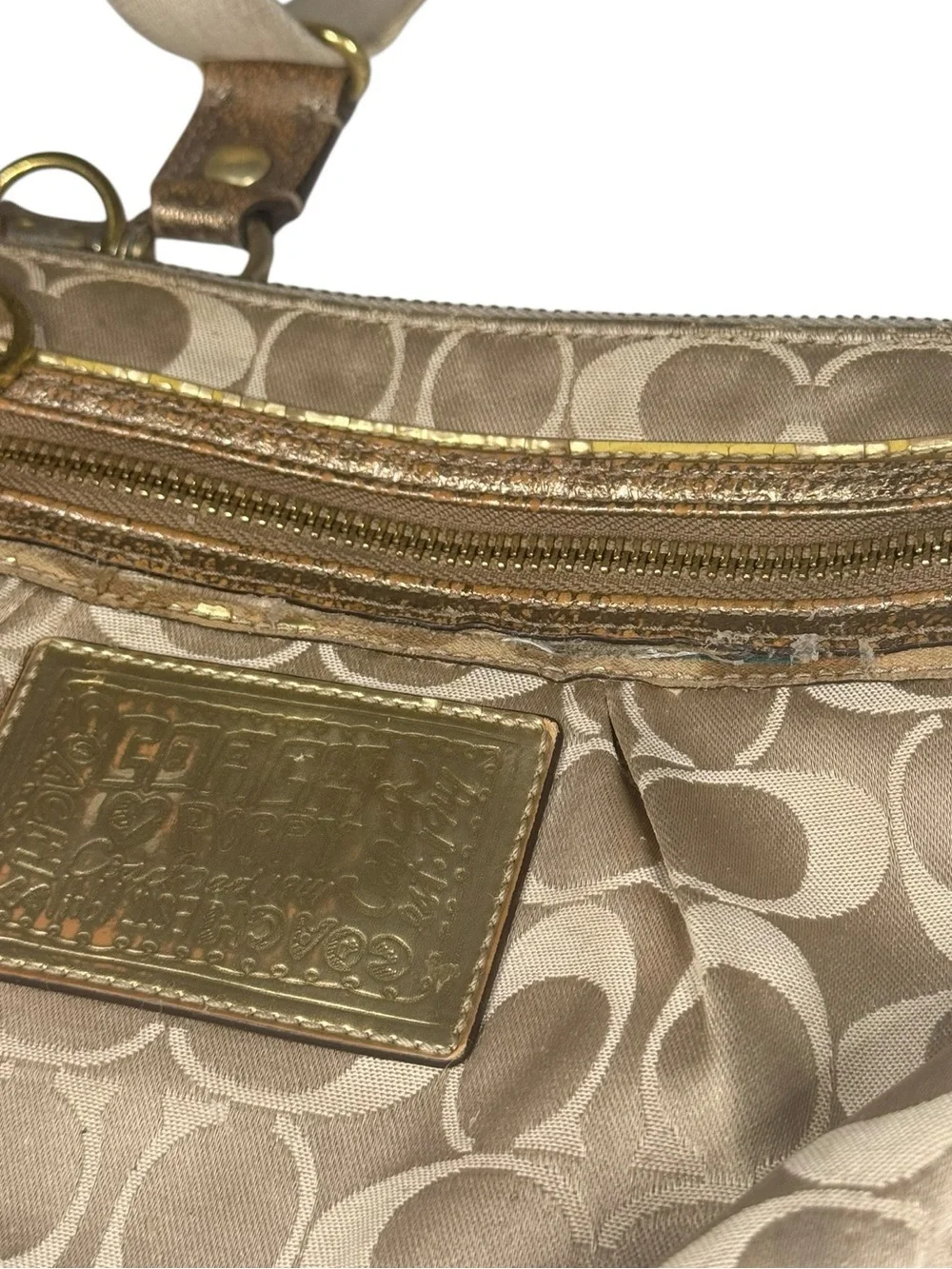 Coach Poppy Signature Monogram Crossbody Shoulder Bag Beige